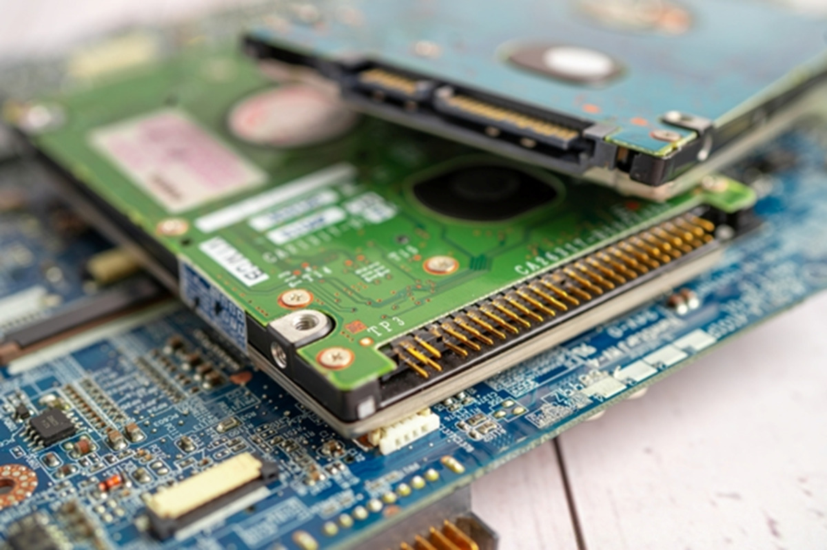 Harmful Effects of E-Waste on The Environment